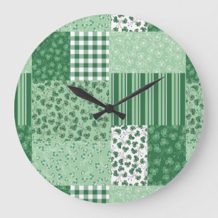 Relógio Grande Chic Green Shamrocks Faux Patwork Wall Clock