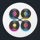 Relógio Grande CMYK pop art vinyl registra cores brilhantes do es<br><div class="desc">Um design do estilo de pop CMYK,  de cor brilhante,  de quatro registros de vinil. Design muito legal para alguém que desfruta de memorabilidades e arte dos anos 80.</div>