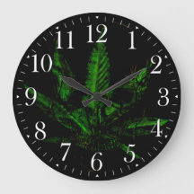 Crânio Sinistro e Planta em Vaso
