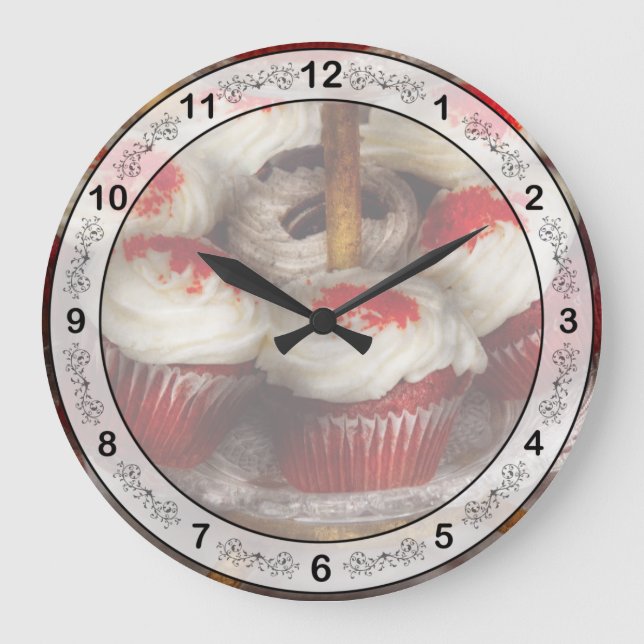 Relógio Grande Doce - Cupcake - Cupcakes de veludo vermelho  (Frente)