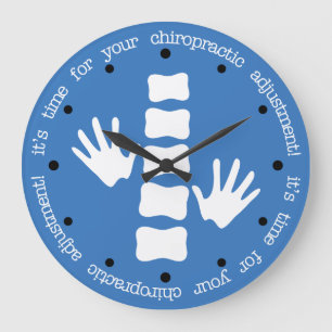 Relógio Grande É hora para seu ajuste da quiroterapia