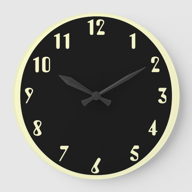 Relógio Grande Esbranquiçado em preto (Frente)
