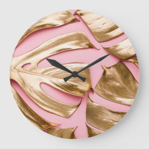 Relógio Grande Folhas Douradas de Monstera: Pastel Rosa.
