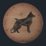Relógio Grande German shepherd Estilo Russo Silhueta GSD<br><div class="desc">German shepherd Cão Silhueta Chique Faux Wood Decorative Wall Clock. Este relógio de parede do amante GSD estilo rústico é excelente para casa ou escritório. Mostre o seu amor pelos German shepherd enquanto acompanha o tempo. Faz um presente perfeito para alguém que ama o K-9. Veja o Doodle World de...</div>
