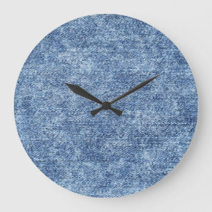 Relógio Grande Lave com ácido o denim azul, textura próxima.