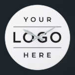 Relógio Grande Marca do logotipo comercial branco personalizado<br><div class="desc">O relógio personalizado da marca para a sua empresa ou escritório doméstico apresenta o seu design de logotipo. A escala do logótipo e a cor branca de fundo podem ser ajustadas. Entre em contato com o designer para obter assistência adicional em kathleen@plushpaper.com</div>
