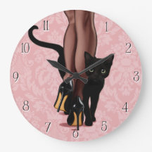 Na moda mulher e gato preto