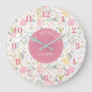 Relógio Grande Nome Personalizado da Família Pastel Colorful Flo