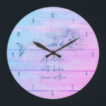 Relógio Grande Ómbre de Afirmação da Sereia<br><div class="desc">Mermaid afirmation colorida mbre design wall clock que diz: Sky acima, terra abaixo, paz interior.</div>