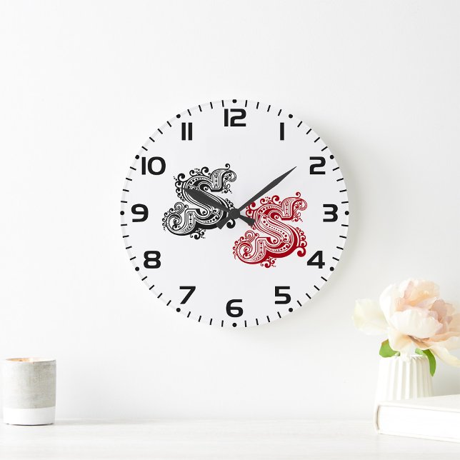 Relógio Grande Ornamentado Vintage - Letra S Monograma (Criador carregado)