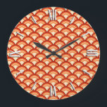 Relógio Grande Padrão de onda Art Deco - laranja tangerina<br><div class="desc">Um padrão Art Deco baseado no padrão tradicional de onda frequentemente visto nos têxteis japoneses,  em laranja tangerina clara a profunda acentuado com ferrugem</div>