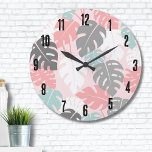 Relógio Grande Padrão tropical moderno de Monstera<br><div class="desc">Este impressão de folha monstera moderno,  gracioso com pinças calcinantes,  teal (quase um verde-mar),  branco e cinza,  convida a um senso de tranquilidade e elegância contemporânea. Este padrão serve como um na moda e versátil acréscimo à sua vida. Trendy Modern Monstera Leaf Tropical Padrão Grande Relógio</div>