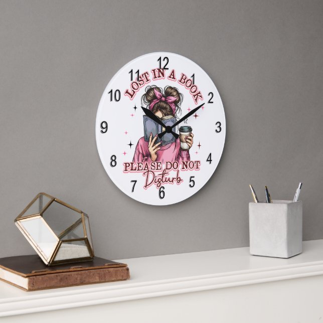 Relógio Grande Perdido em um Livro... (Escritório)