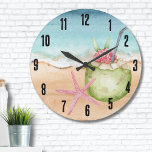 Relógio Grande Praia Tropical do Cocktail<br><div class="desc">Um tema legal de praia aquarela com tons cor-de-rosa e cor-de-rosa,  colocando a vibração para uma fuga de praia. Starfish-rosa-bonito,  azul-lacrimogênio e sotaque-bronzeado acentos de onda da praia,  e um coquetel-coco verde. É tudo sobre aquelas vibes tropicais frias. Coquetel de peixe-espada-coquetel bebeu praias grandes</div>