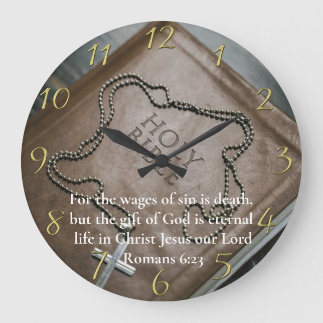 Relógio Grande Romanos 6:23 Bíblia sagrada com cruz prateada (Frente)