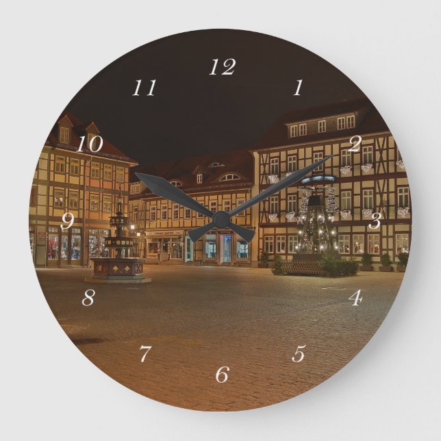 Relógio Grande Runde Wanduhr Marktplatz Wernigerode bei Nacht (Frente)