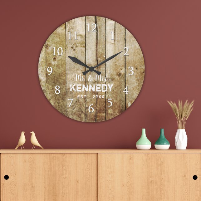 Relógio Grande Rustic Barn Wood Couple Name Wedding Anniversary (Rustic Barn Wood Couple Name Wedding Anniversary Large Clock - Anniversary gift ideas)