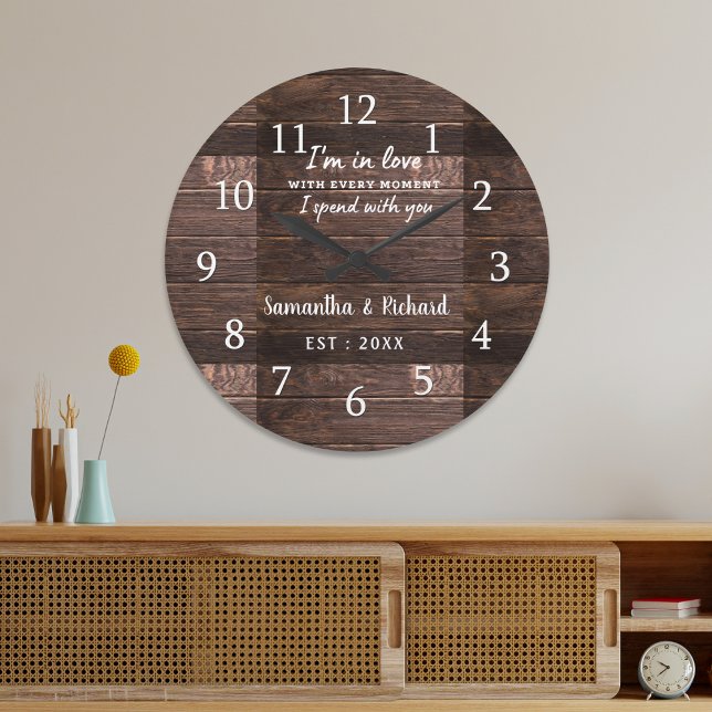 Relógio Grande Rustic Wood Love Cote Casamento Aniversário (Rustic Wood Love Quote Wedding Anniversary Large Clock)