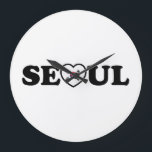 Relógio Grande Seoul Love Heart Taegeukgi Flag<br><div class="desc">Seoul Love Heart South Korea [Taegeukgi] Flag

A Globe Trotters é especializada em imagens idiossincráticas de todo o mundo. Aqui você encontrará Cartões de Saudação,  Cartões Postais,  Posters,  Mouséads e muito mais.</div>