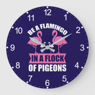 Relógio Grande Ser Flamingo Num Bando De Pombos-18716