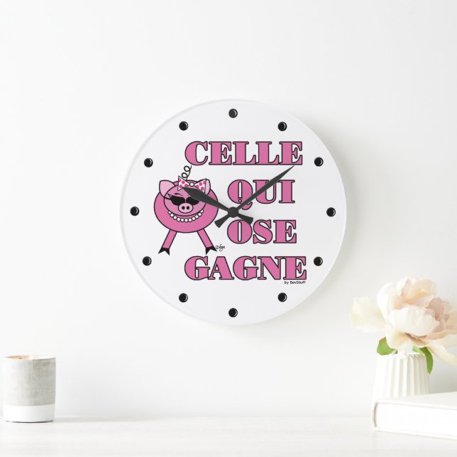 Relógio Grande She Who Dares Wins French Saying Wall Clock (Lar)