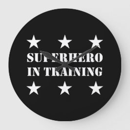 Relógio Grande Super-herói no treinamento