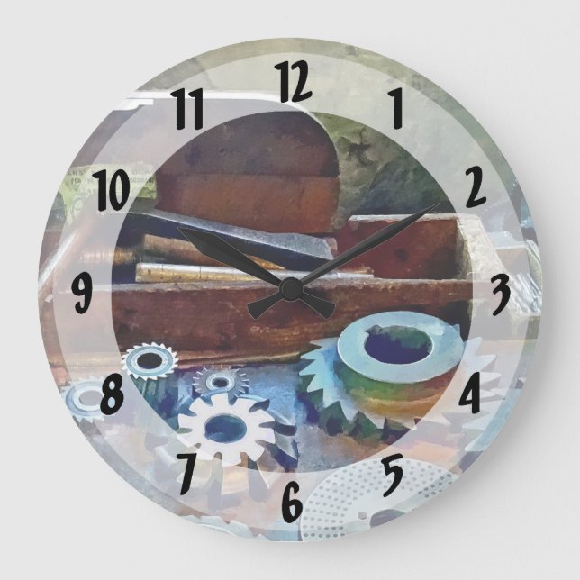 Relógio Grande Um Corte Acima do Resto (Frente)