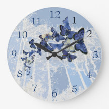 Vôo azul do caleidoscópio da borboleta