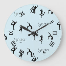 yoga se posiciona em azul