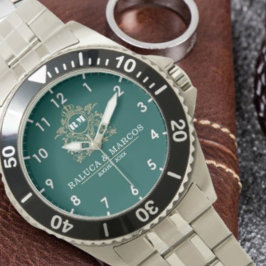 Relógio Green Monogram Custom couple floral names 