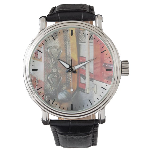 Relógio Mangueira de Incêndio, Balde e Bocal (Frente)