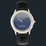Relógio Marinho de prata Blue Glitter Girly Monographic No<br><div class="desc">Silver e Marinho Blue Sparkle Monogramas Name Watch. Isto faz o doce e perfeito aniversário de 16 anos,  casamento,  chá de panela,  aniversário,  chá de fraldas ou festa de solteira presente para alguém que ama luxo de luxo e estilos quíticos.</div>