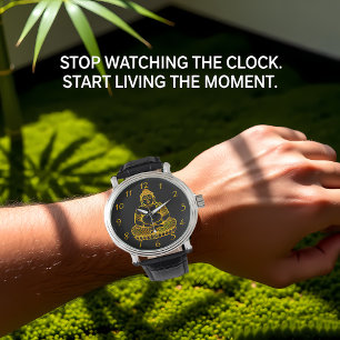 Relógio Meditação de estátua de Buda ouro em uma mangueira