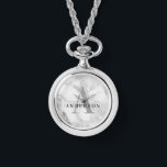 Relógio Monograma inicial marble<br><div class="desc">Efeito mármore monograma inicial design personalizado. Ideal para aniversário, Natal, formatura, casamento ou qualquer celebração.</div>