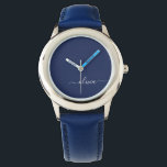 Relógio Monograma marinho Azul e Branco Moderno<br><div class="desc">Apresentando nossa Coleção de Monogramas Modernos Azul e Branco: Eleve sua decoração caseira com nossa sofisticada coleção com um esquema de cores azul e branco do marinho contemporâneo. Cada peça é trabalhada meticulosamente para exudir elegância e estilo, perfeito para adicionar um toque de talento moderno a qualquer sala. Quer você...</div>