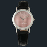Relógio Monograma Rosa cor-de-rosa com Dourada de metal es<br><div class="desc">Rosa Dourado - Folha Cor-de-rosa esfarelada Metálica Farelo Glitter Esmagado Monograma de Metais Relógios. Isso faz a formatura perfeita,  aniversário,  casamento,  chá de panela,  aniversário,  chá de fraldas ou presente de festa de solteira para alguém que ama luxo de vidro e estilos quíticos.</div>