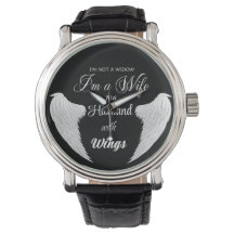 Não sou uma viúva. Sou uma esposa de um marido com