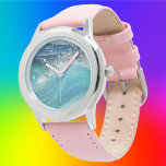 Relógio Nome de Fotografia Personalizada Wave do Oceano Br<br><div class="desc">Watercolor Blue White Ocean Wave Custom Photo Name Experimente a beleza do oceano com nossa coleção personalizada de Wave Blue Ocean White Ocean, pintada manualmente. Personalize seus produtos favoritos, incluindo chaveiros, telas de impressão, posters de arte de parede, colares de fechadura, t-shirts, relógios, relógios e muito mais, com sua própria...</div>