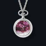 Relógio Padrão mineral ametista quico-púrpura moderno<br><div class="desc">Cuidado com o moderno padrão gemstone mineral ametista roxo. Na moda elegante design.</div>