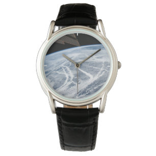 Relógio Padrões De Nuvem A Sul Das Ilhas Aleutas.