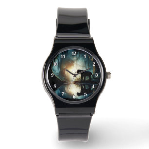 Relógio Pantera Negra Refletida na Piscina de Água na Selv