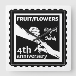 Relógio Quadrado 4.º aniversário de casamento com mãos românticas