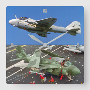 RELÓGIO QUADRADO A-6 INTRUSO