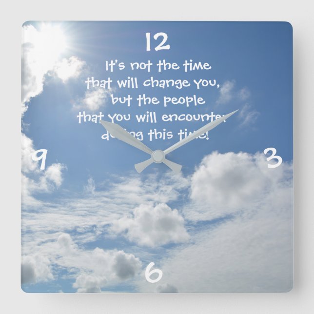 Relógio Quadrado A hora... (Frente)