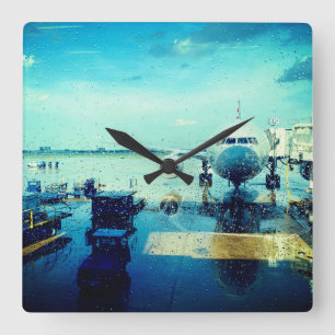Relógio Quadrado Aeroporto de Chuva