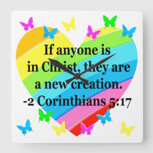 RELÓGIO QUADRADO AMOR PREENCHIDO 2 CORINTHIANS 5:17 VERSO