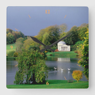 Relógio Quadrado Antes da Tempestade