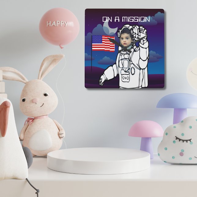 Relógio Quadrado Astronauta No Aniversário Do Menino Exterior Da Lu (Criador carregado)