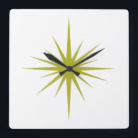 Relógio Quadrado Avocado Green Atomic Starburst Meio século Moderno<br><div class="desc">Este relógio quadrado moderno de meio século apresenta uma arrojada explosão verde de abacate,  que fará uma adição fantástica às paredes de sua casa ou escritório!</div>