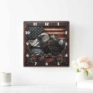 Relógio Quadrado Bald Eagle Projetada Contra American Flag Motif